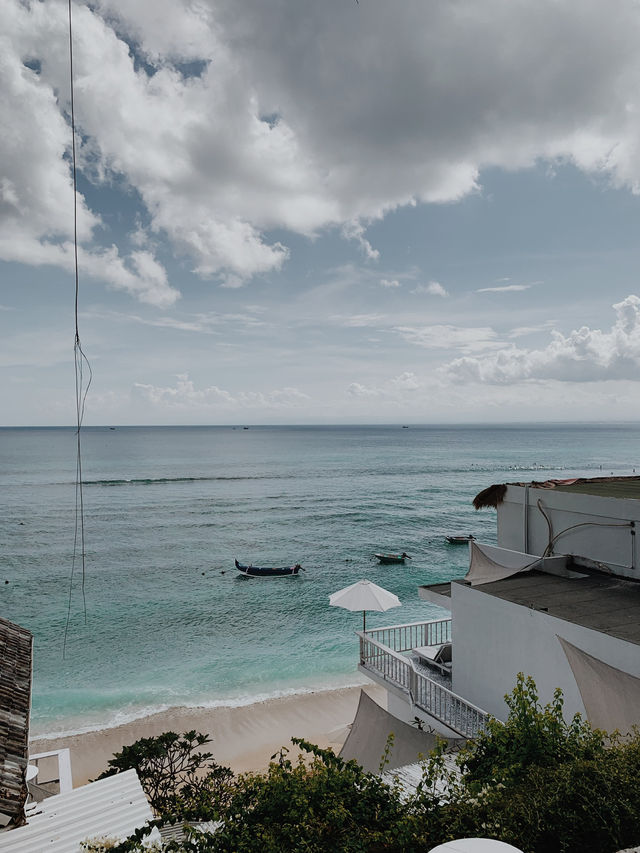 Discovering Uluwatu: A Perfect Day of Surf and Sunset Bliss