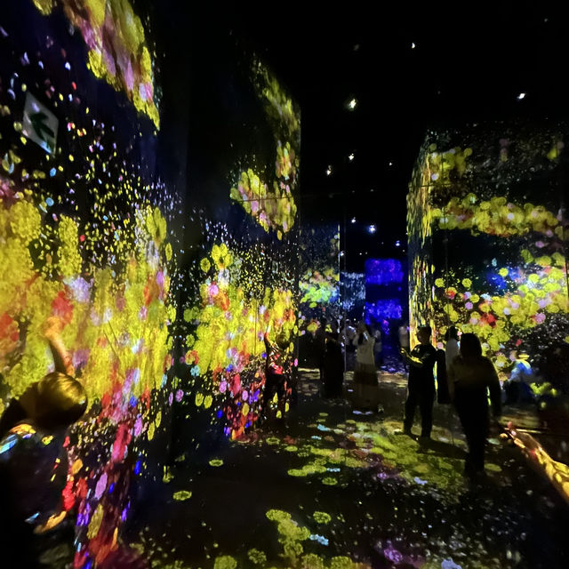 東京麻布台之丘Teamlab