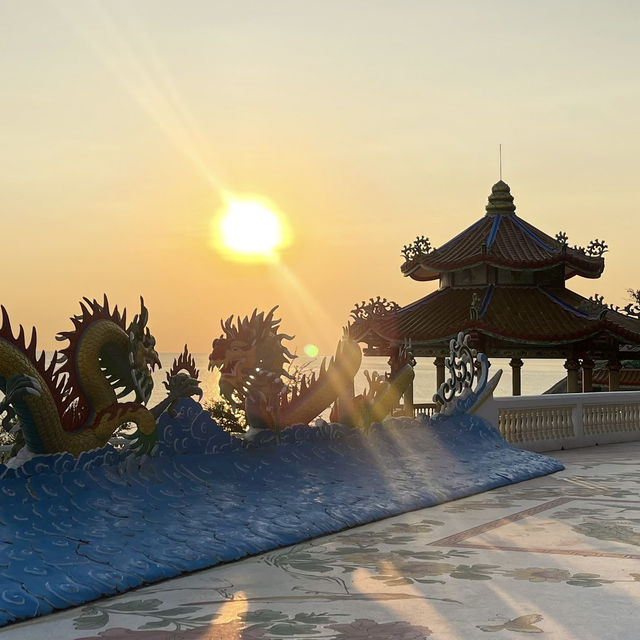 จุดชมวิวพระอาทิตย์ วิวสวยปัง เห็นทะเลหัวหินเต็มตา