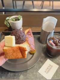 【大阪/南森町】空間もカッコいい✨パンも美味しい😍🍞✨