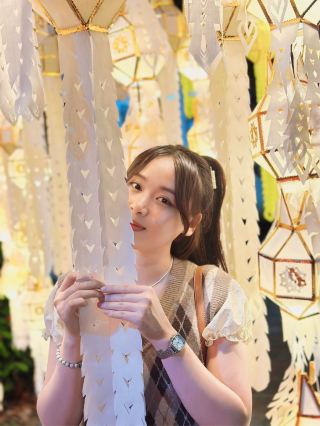 Trip to the North during the Loy Krathong festival.