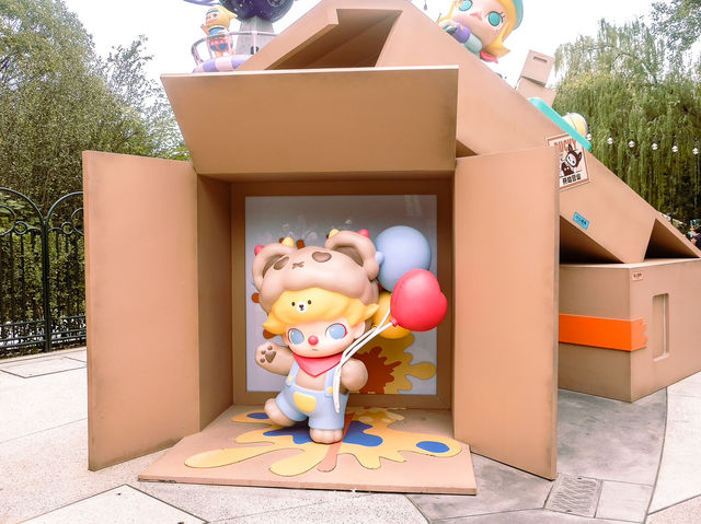 พาไปเจอเหล่าคาแรคเตอร์สุดน่ารักที่ Pop Land 🏰