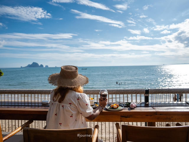 Beach club @ Krabi ✈️🌊🩵
