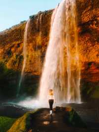 Seljalandsfoss: The Waterfall You Can Walk Behind!