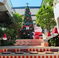ที่ถ่ายรูปสวยธีมคริสต์มาส CentralWestville
