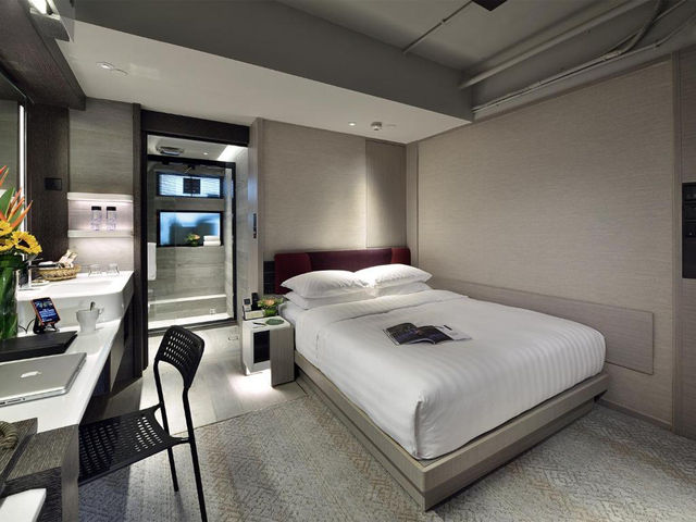 Xi Hotel 