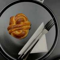 Nice cafe