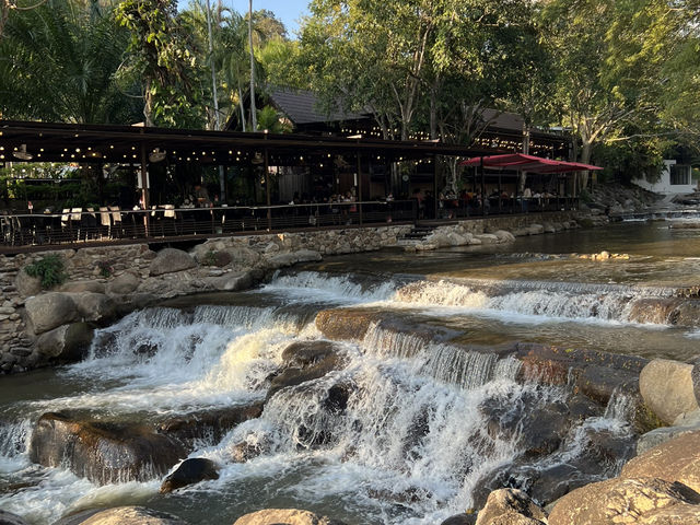 ปางแฟน Rock n' River จากตัวเมืองไม่ถึง 1 ชั่วโมง