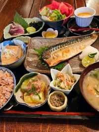 【ちょっと変わったご飯やさん】