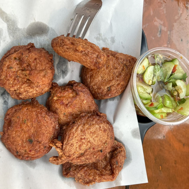 ครัวลุงยิ้ม อาหารบ้านๆ สุดแสนอร่อย ในจันทบุรี