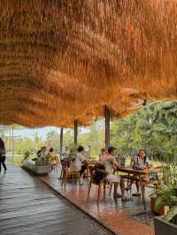 峇厘島烏布稻田風人氣Cafe🌾🌿 