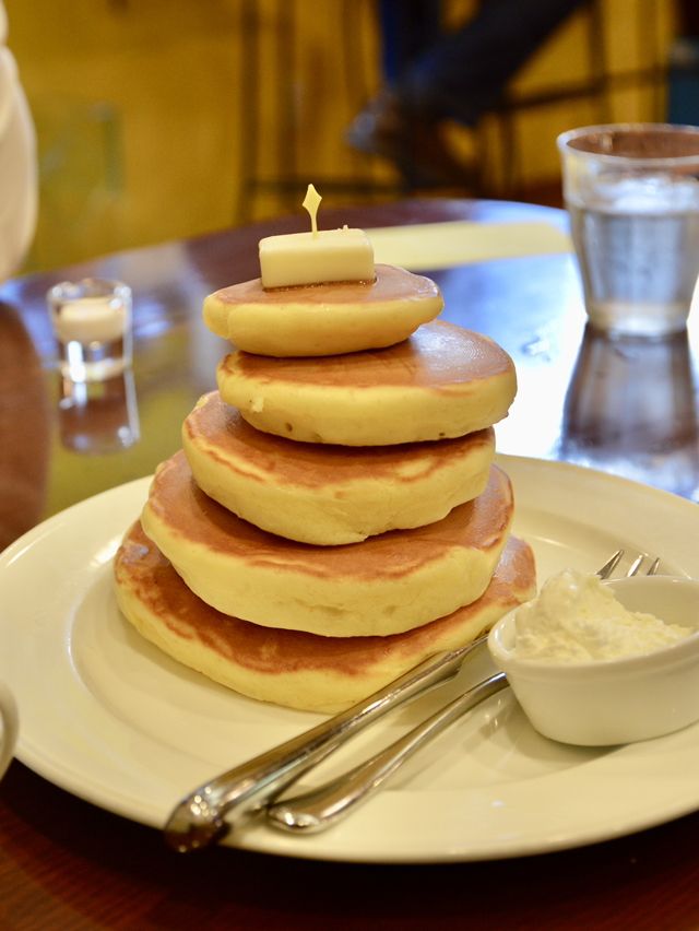 Fluffy Pancake Heaven – Mimosa in Asakusa