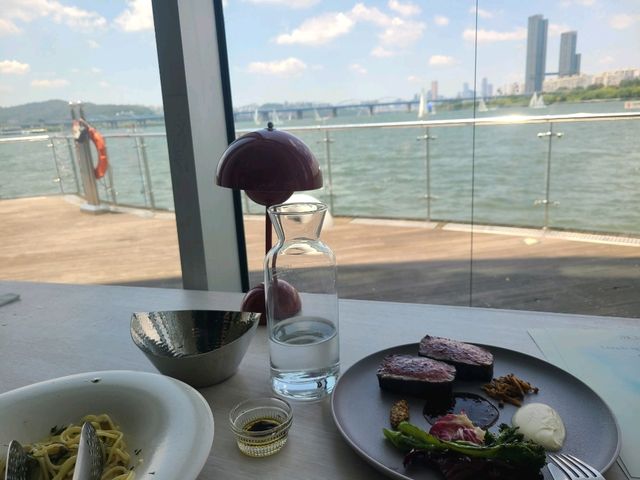 한강 솔빛섬 무드서울