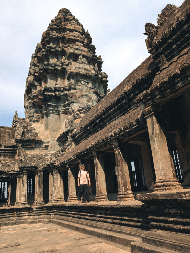 🇰🇭 Angkor Wat: One of the Most Breathtaking Places I’ve Ever Visited 🏛