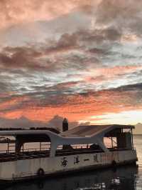 台南 南灣碼頭遊憩區🌅夕陽下的碼頭，美得令人窒息！