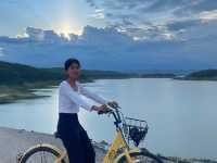 ชมพระอาทิตย์ตกดินที่เขื่อนสิริกิติ์ 🌥️
