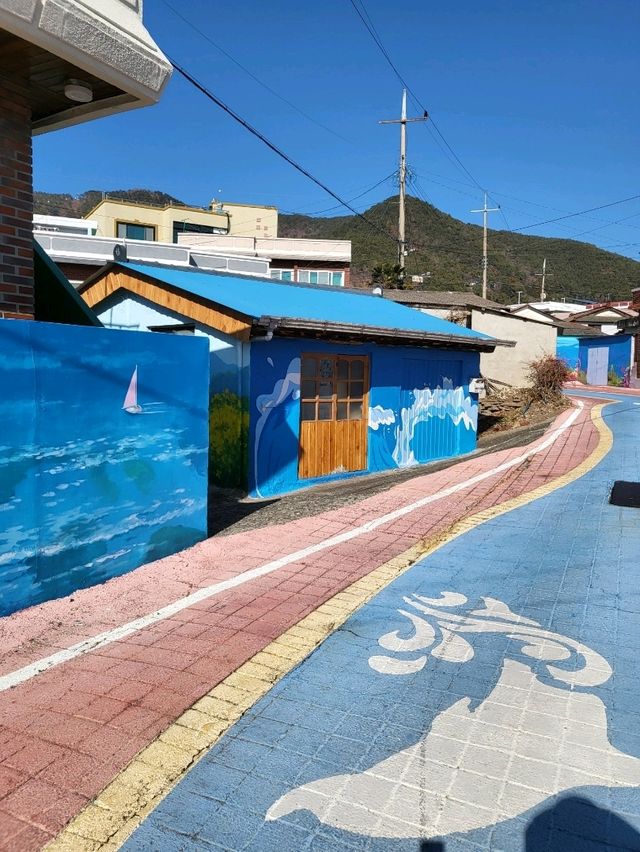 이순신장군님 벽화가 있는 어촌마을