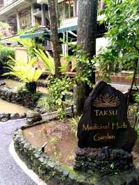 A rainy morning's exploration of Tastes of Taksu, Ubud.
