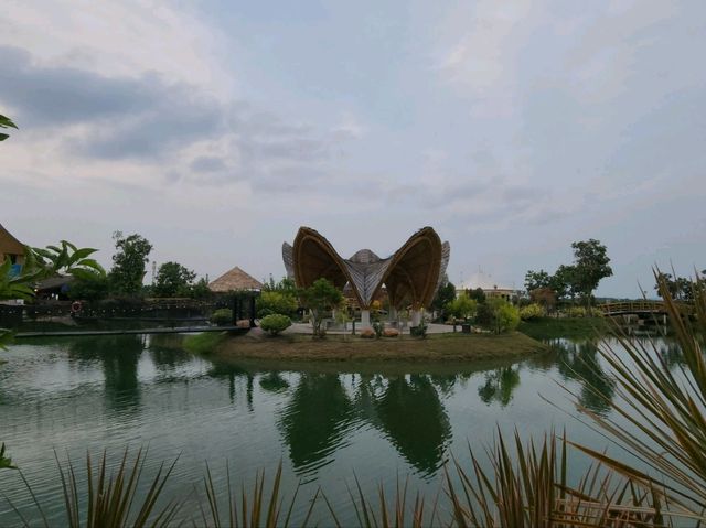 Hatyai is not completed without visiting Seaverse