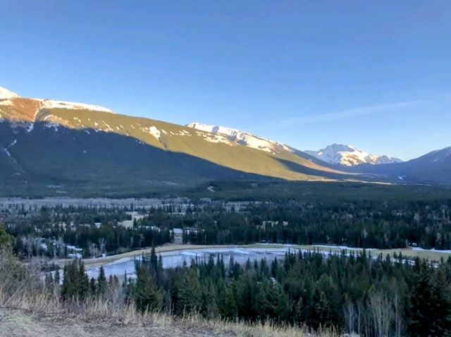 加拿大落磯山脈裡的森林度假村 Kananaskis Mountain Lodge, Autograph Collection