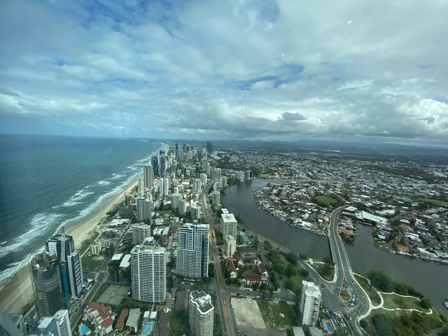 Gold Coast tower 內的餐廳也滿推介的
