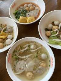 ก๋วยเตี๋ยวปลาเจ้าดังในเชียงใหม่🥢