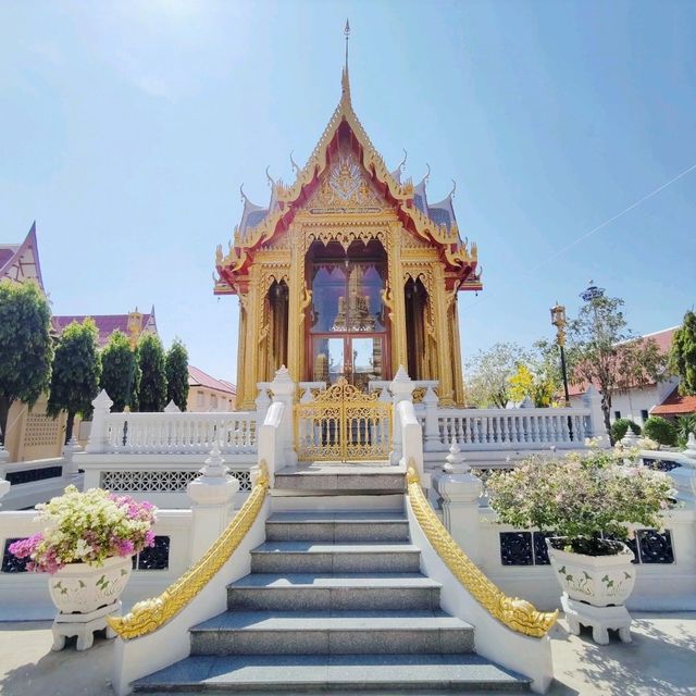 วัดบางไผ่พระอารามหลวง จังหวัดนนทบุรี