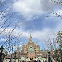 【東京ディズニーリゾート】ファンタジーの世界へ飛び込もう！ファンタジースプリングス