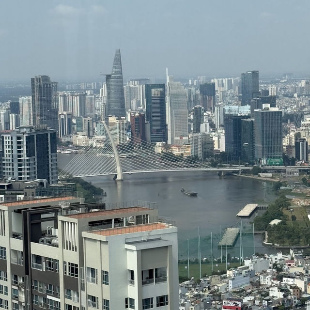 Vinpearl Luxury Landmark 81