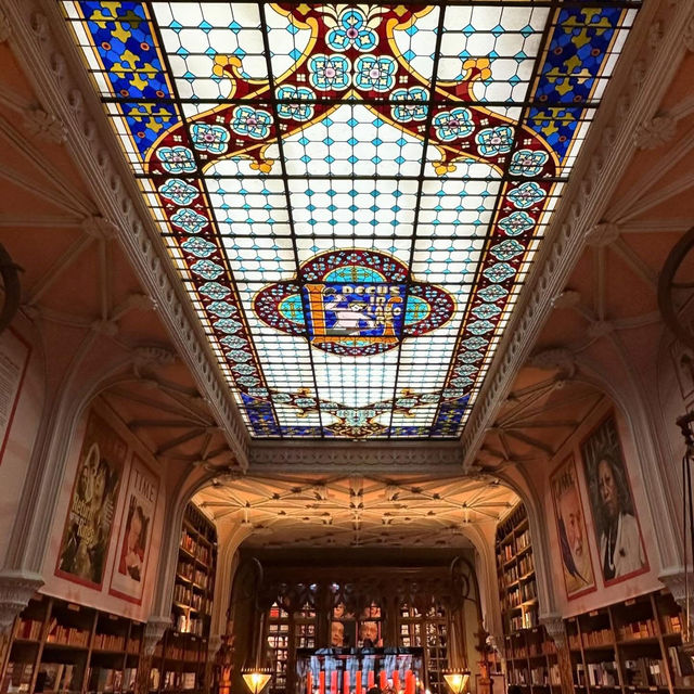 A Stairway to Stories: Enchanted Moments at Livraria Lello