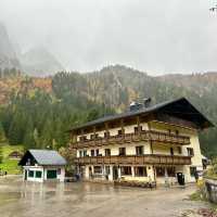 🏔️ *"Alpine Serenity: A Blissful Escape to Lake Gosau’s Emerald Shores"* 🌲💎