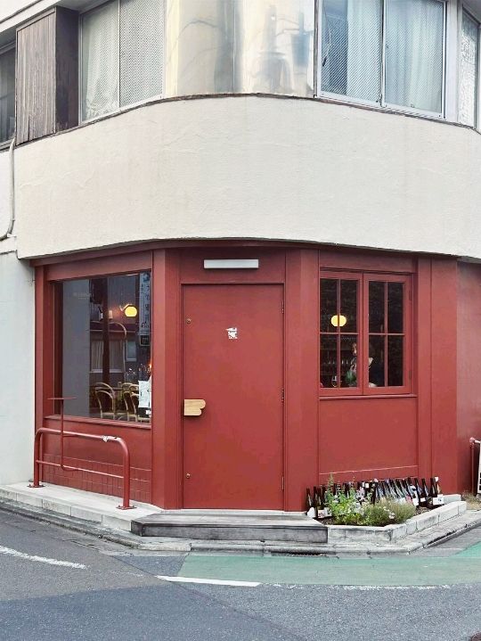Blanc Cafe N bar