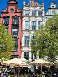 🌍✨ Europe :Gdańsk on a Budget – Poland’s Coastal Charmer! ✨🌍