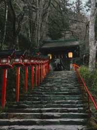 京都·貴船神社｜白雪落燈階，貴船神社冬日散策