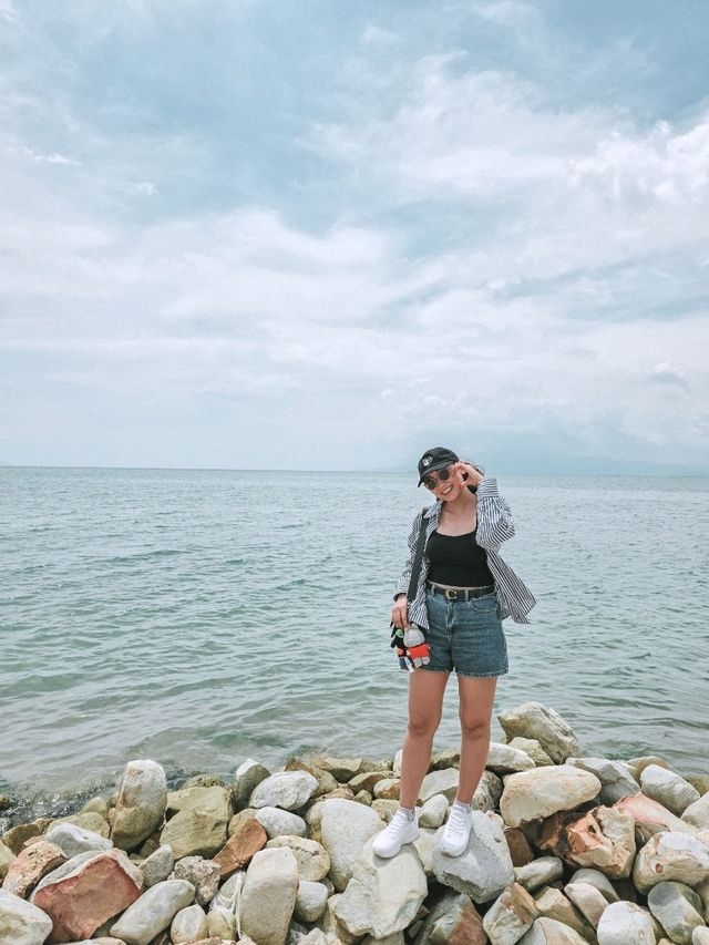 Waves, Views & Flavor – A Kep Gem 🌊