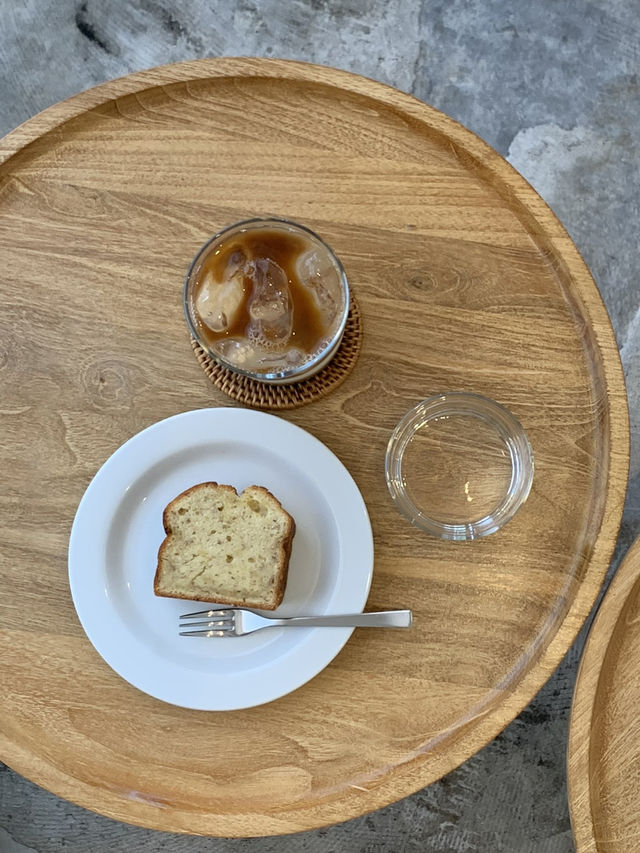 【大阪🇯🇵】あたたかな陽射しを感じられるカフェへ。