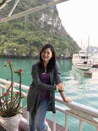 🚢 1-Night Ha Long Bay Cruise: A Journey Through Vietnam’s Dreamscape 🌅🇻🇳