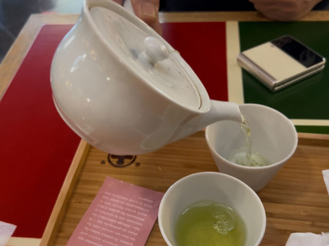 2 hours wait for matcha parfait 😋