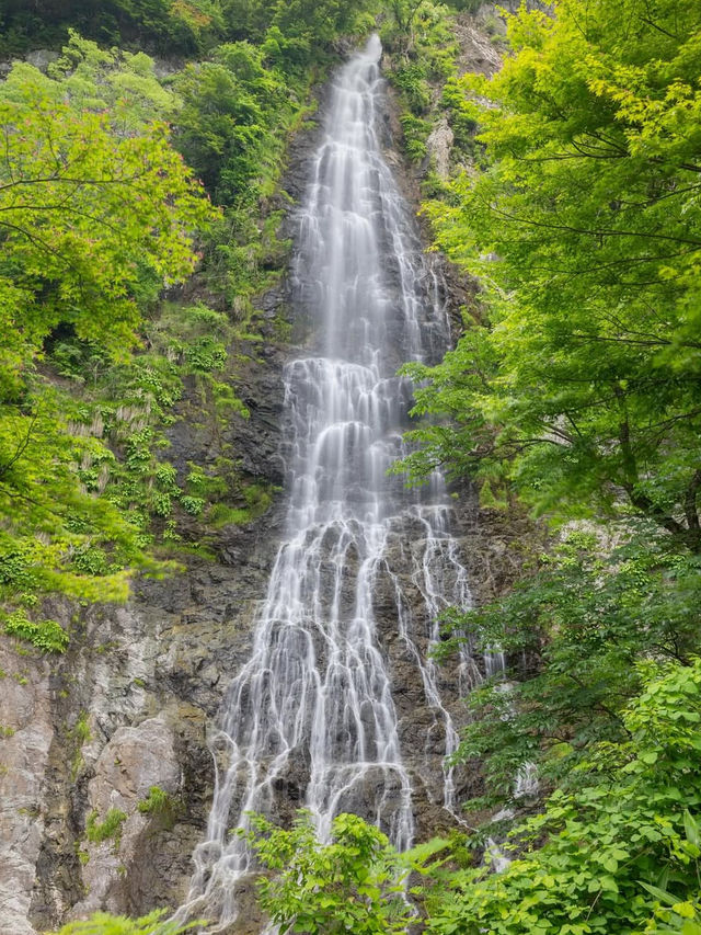 【天滝】まさに“天から落ちる滝”！自然の神秘に包まれる絶景ハイキング旅🌿🌈