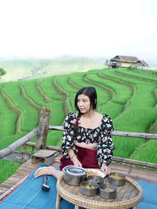 นอนกลางนาที่บ้านป่าบงเปียง