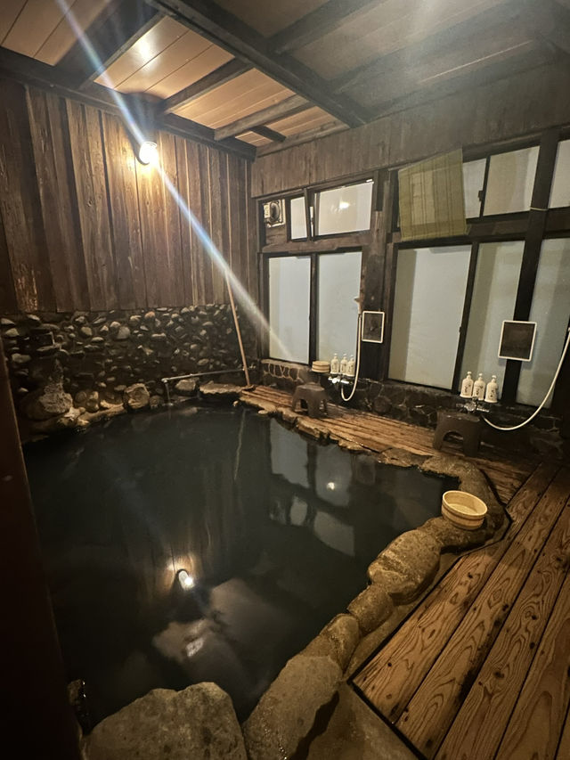 ♨️黑川溫泉＋秘境瀑布小旅行｜超放鬆溫泉鄉＋森林秘景打卡點 🏞️
