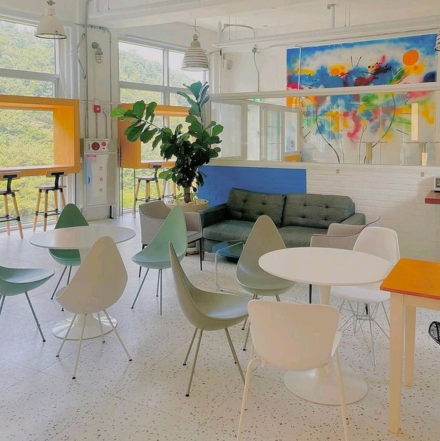 LX22 Bakery Cafe