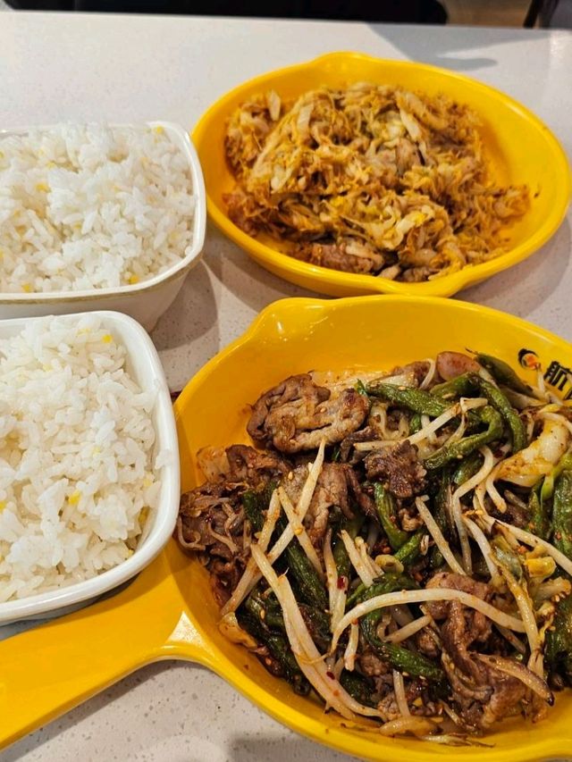 🥢 บรรยากาศฟู้ดคอร์ทสไตล์โมเดิร์น ฮาร์บิน จีน🇨🇳