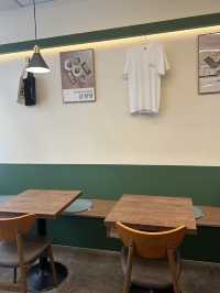 더현대 입점한 요즘 핫한 분식집 삼청당 