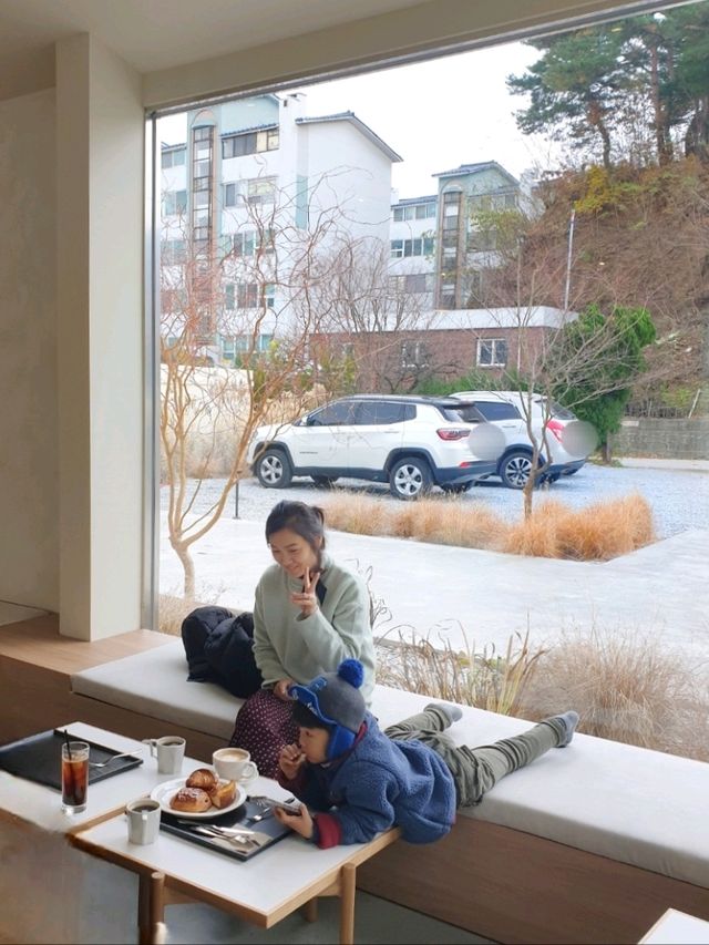 강릉모던분위기 베이커리가득한 🍴퍼베이드카페