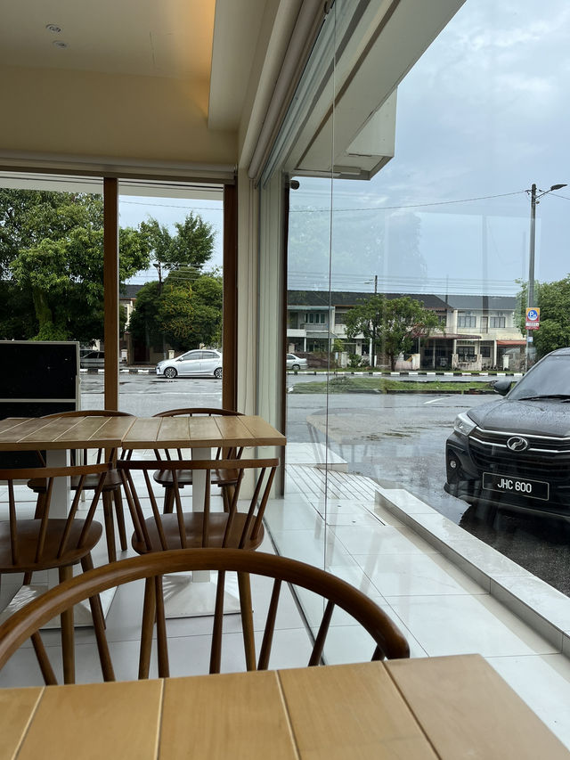 Perfect place for work and coffee 