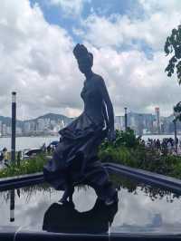 Victoria Harbour: The Heartbeat of Hong Kong on a Budget