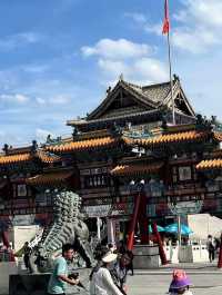 📿 席力图召 Xilituzhao Temple – Hohhot’s Grand Lama Temple Across from Dazhao