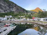 挪威 | Fossevandring Geiranger 擁有絕佳視野的峽灣瀑布
