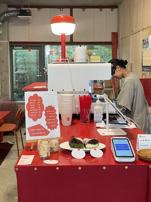浅草エリアにある一度は絶対に食べて欲しいあんバタークロワッサンのお店"八七子"🧈🥐